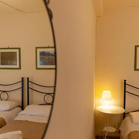 Il Borgo Ristorante Pizzeria Maison d'hôtes Acquapendente